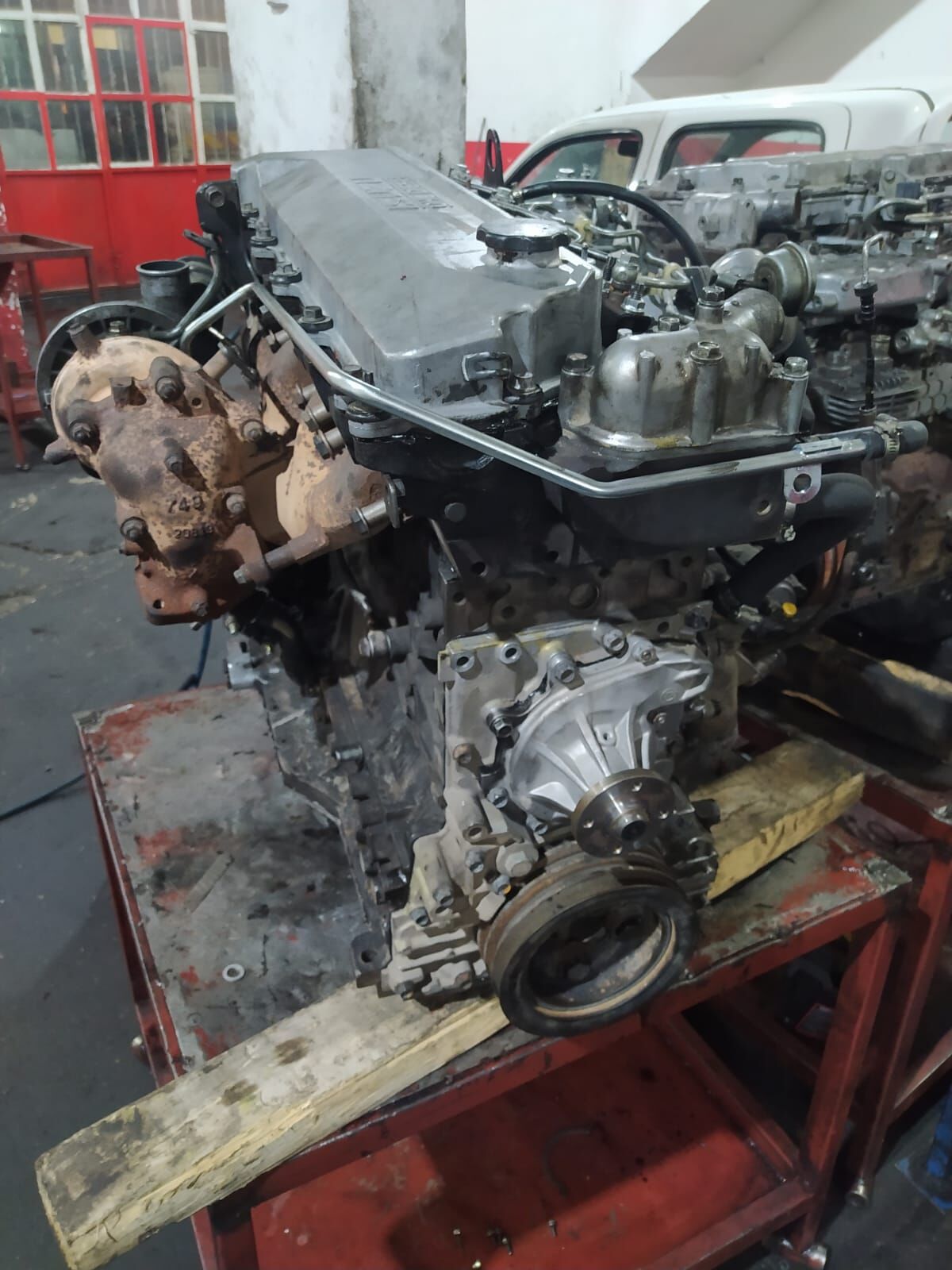 ÇIKMA MOTOR REKTEFİYELİ KOMPLE NOR70 TURKUAZ 4HE1