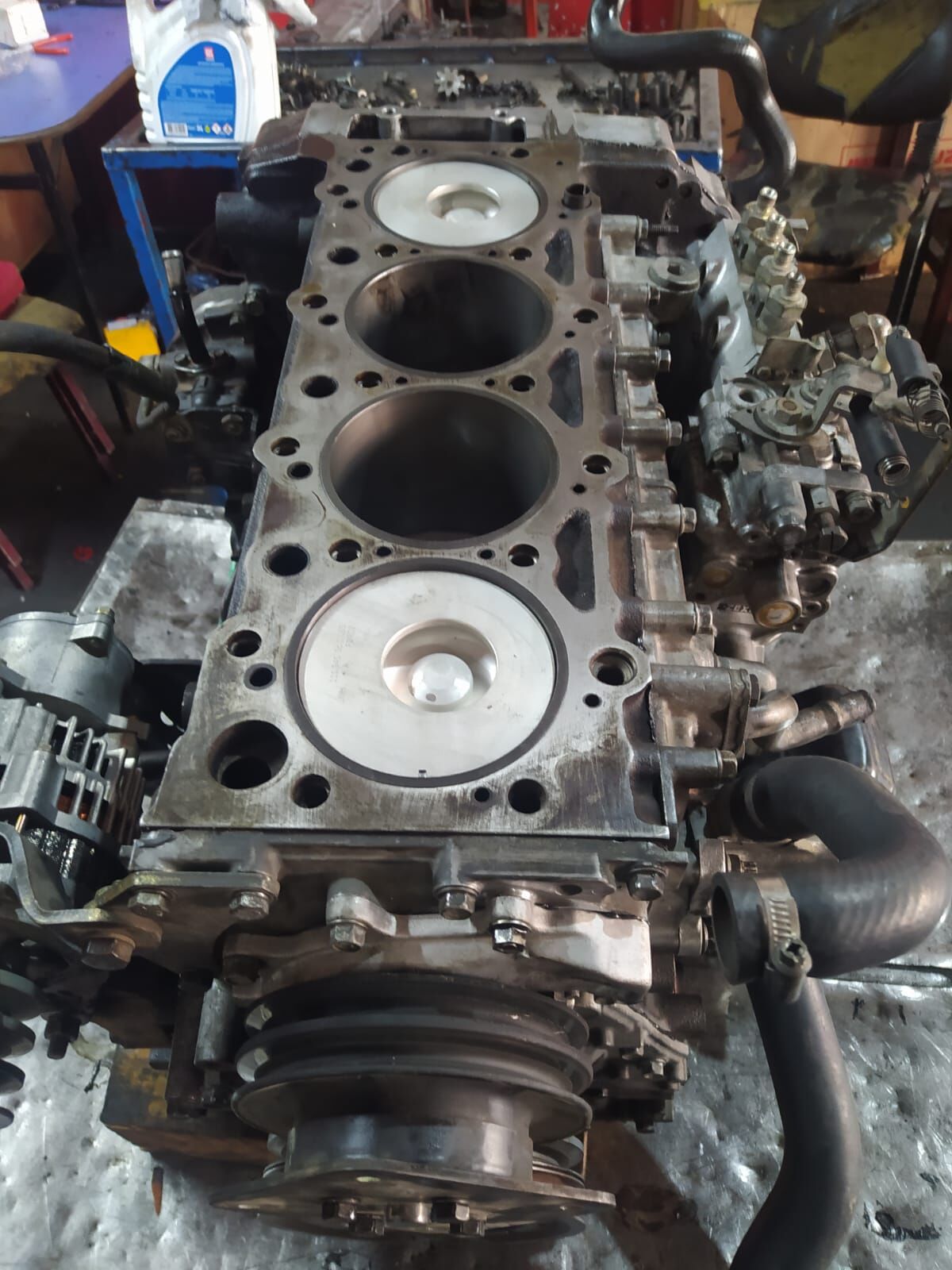 MOTOR YARIM REKTEFİYELİ 4HF1 NPR66 ŞAMPİYON