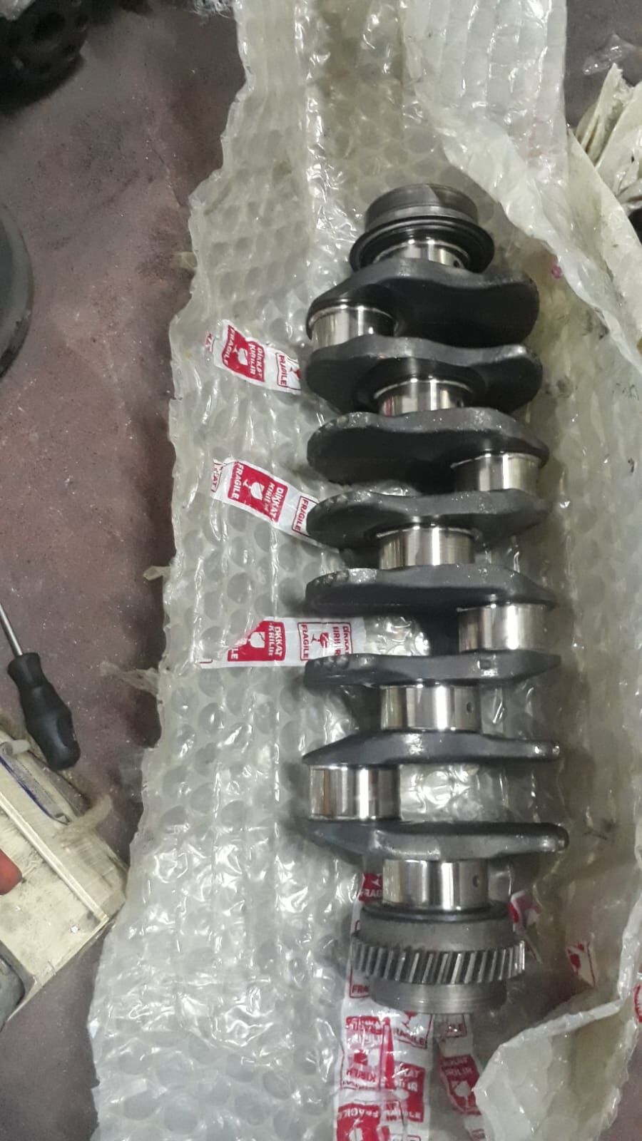 KRANK MİLİ ORJİNAL ÇIKMA 4HK1 NPR75 8LONG 10LONG 3D NOVO TORA NOR STD