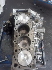 ÇIKMA MOTOR YARIM REKTEFİYELİ 4HK1 NOVO 8LONG 10LONG 3D NLR NNR