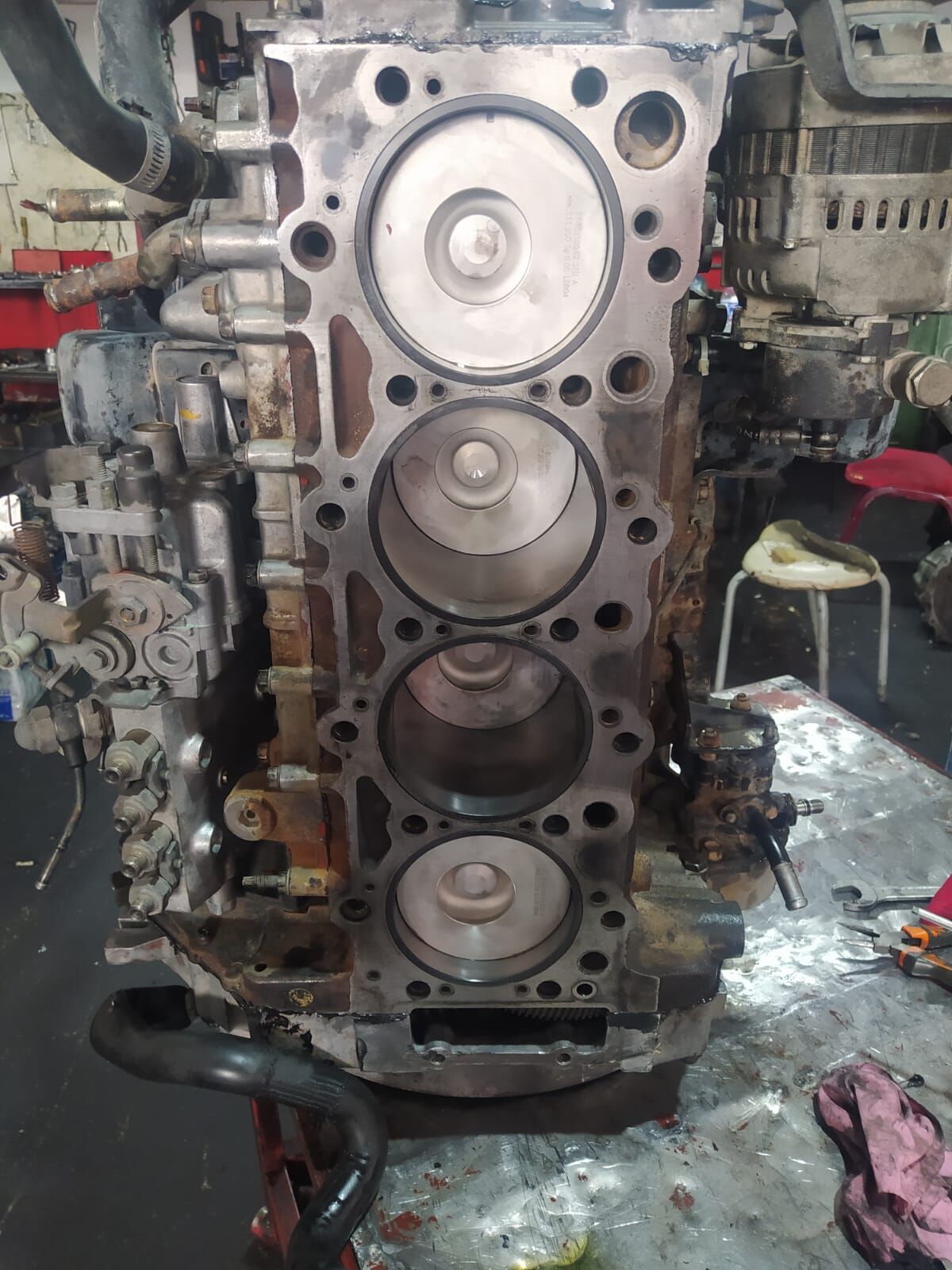 ÇIKMA MOTOR YARIM NPR66 ŞAMPİYON 4HF1