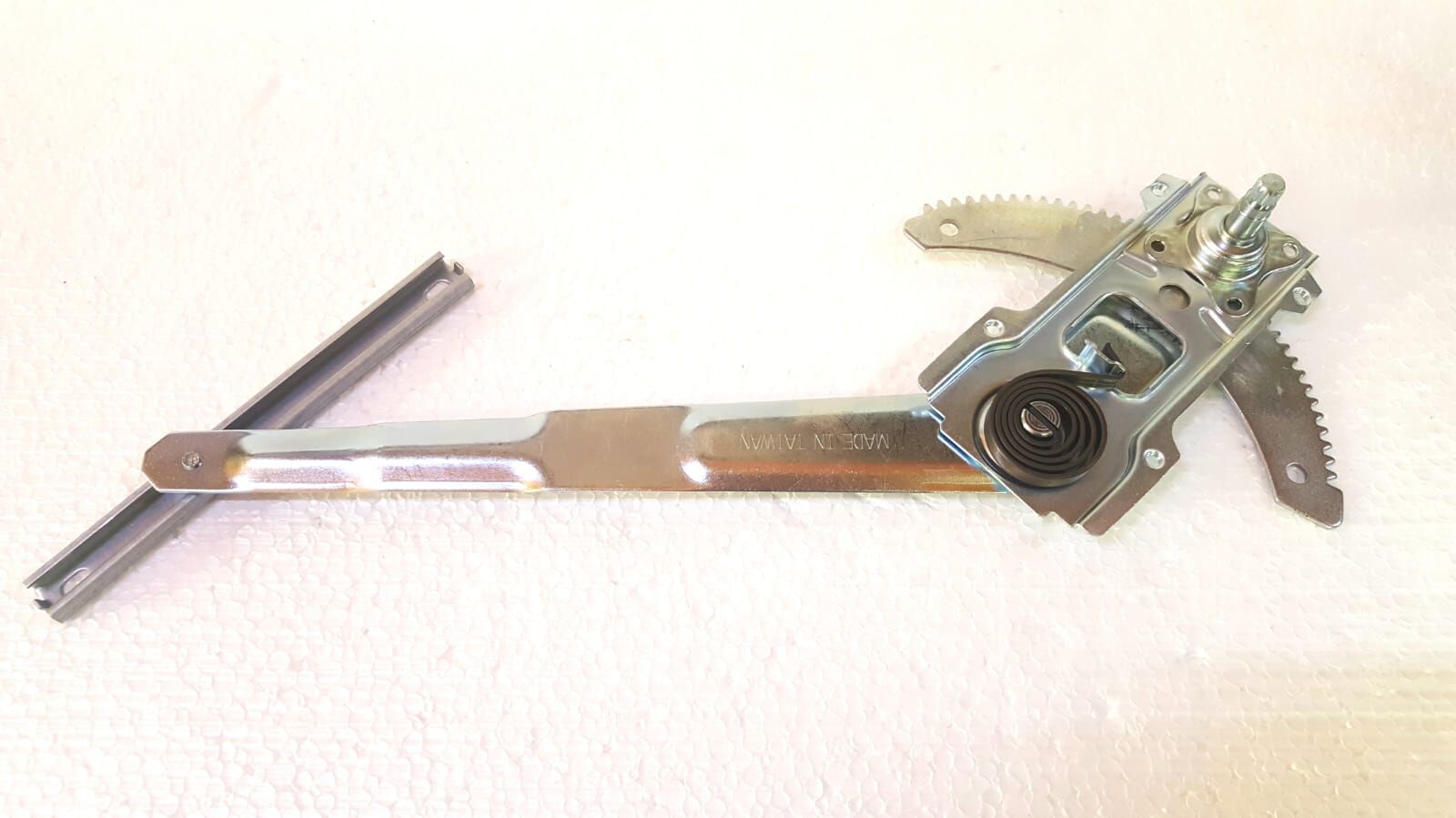 CAM KRİKOSU SOL NPR NPR59 NKR WİDE 3.9 4BD1 1987-1997 ARASI ISUZU 8942710574