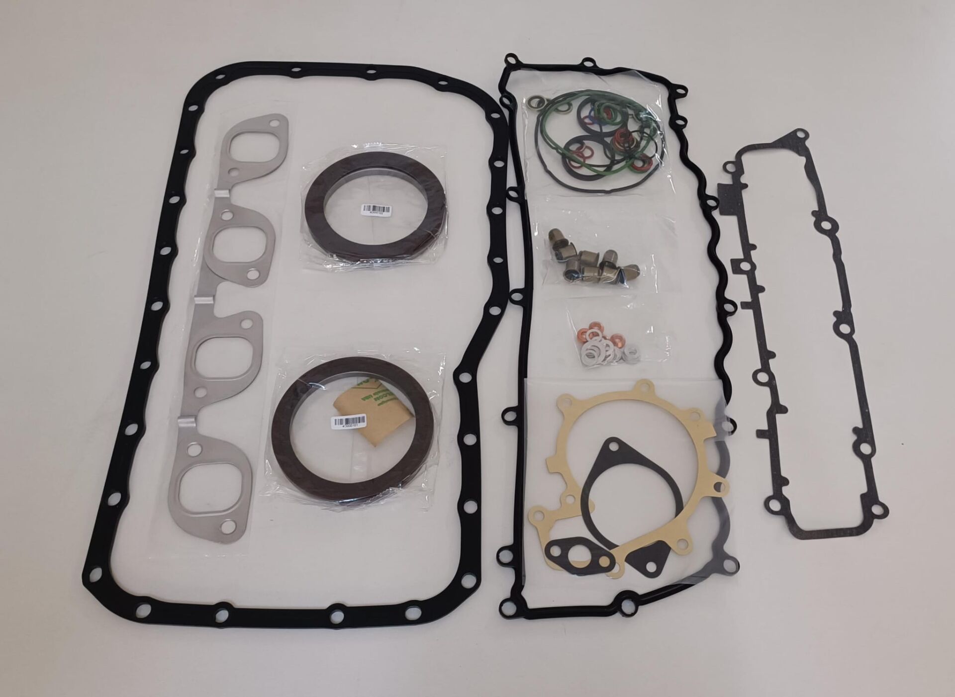 TAKIM CONTA MOTOR (SILINDIR KAPAK CONTASIZ) NPR66 ŞAMPYİON 4HF1 5878130329