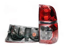STOP LAMBASI HILUX 11-15 VIGO DUYLU SAĞ TOYOTA 81551-0K140