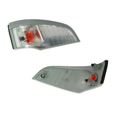 SİNYAL LAMBASI FAR ÜSTÜ CANTER 06-12 FUSO 711 / 839 / 859 SOL ÇIKINTILI MK486507